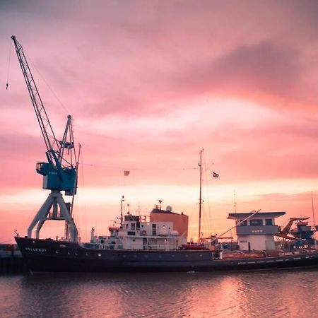 Unieke Woonboot In Harlingen Apartment Ngoại thất bức ảnh