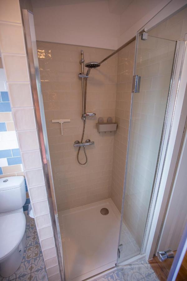 Unieke Woonboot In Harlingen Apartment Ngoại thất bức ảnh